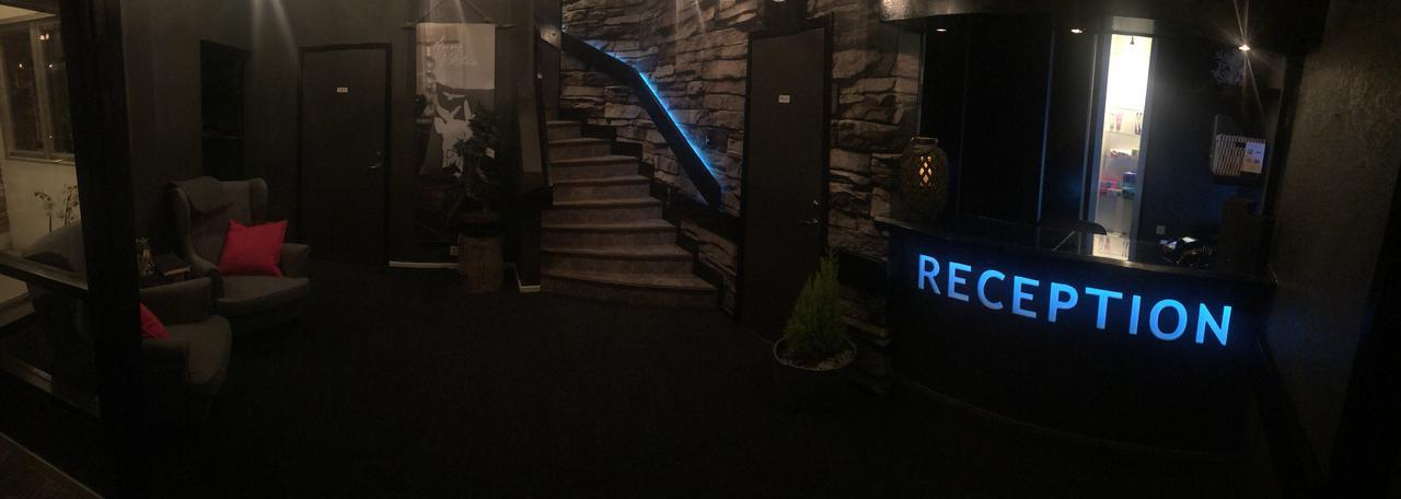 Dentas Hotell Raivi Hoting Esterno foto